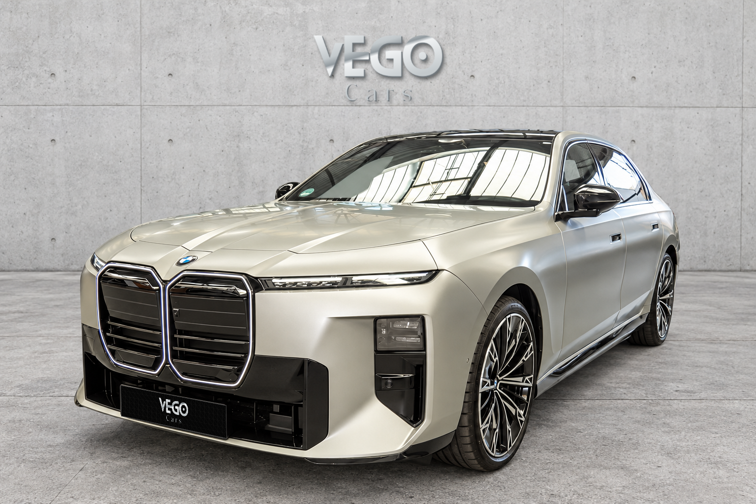 BMW i7