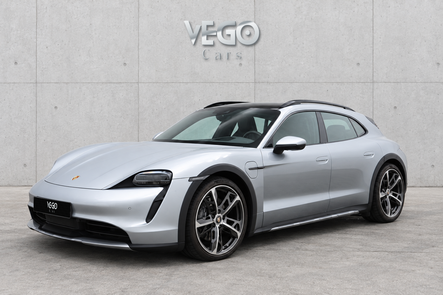 Porsche Taycan Cross Turismo